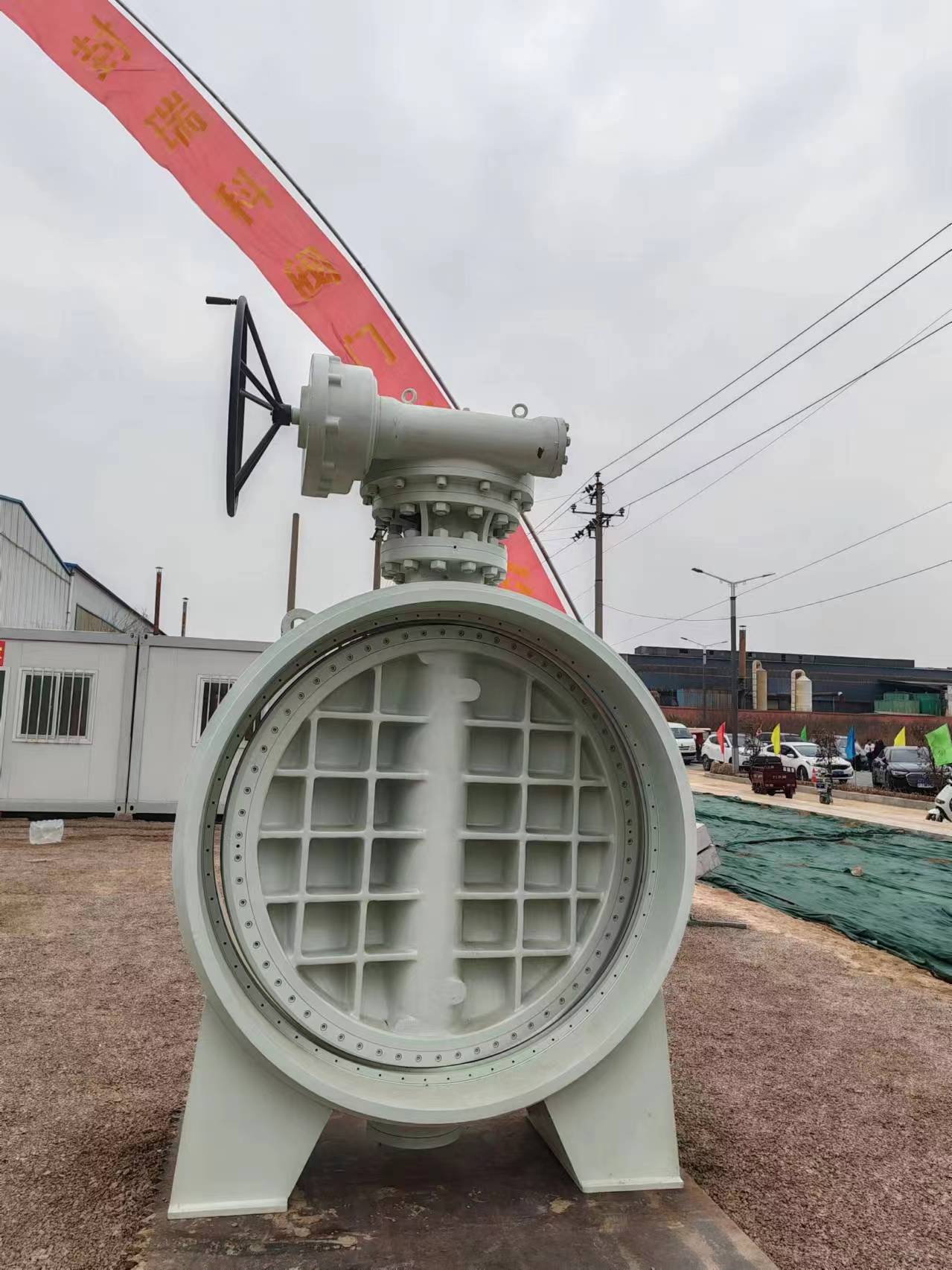 河南阀门之乡，展销会进行中